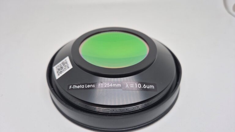 Lente galvo CO2 10.6um, F254, 175x175mm, M85x1, 200W